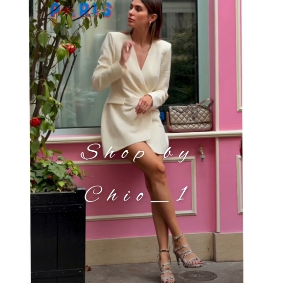 ZARA DRAPED SATIN EFFECT BLAZER DRESS color Oyster White Bloggers